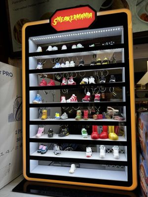 Moe's Pastrami & Burger by null