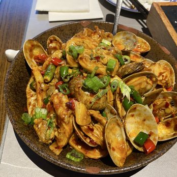 Mountain House - Clams Spicy Clam And Pork Intestine - Szechuan Near Me - Rowland Heights, California Mountain House - Clams Spicy Clam And Pork Intestine - Szechuan Near Me - Rowland Heights, California