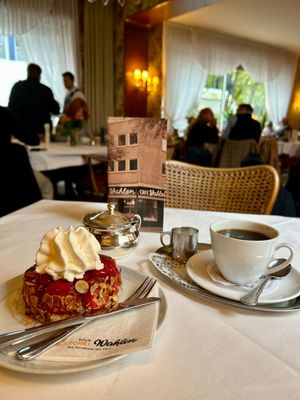 Café Konditorei Wahlen by null