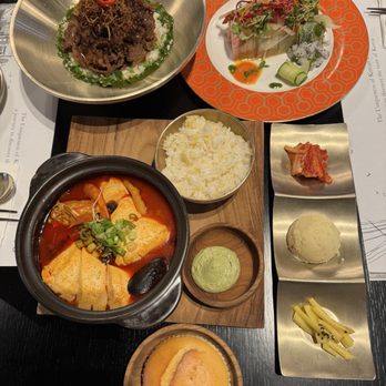 POGU - Beef bulgogi, seafood tofu soup, blue crab salad - Korean Near Me - Daly City, California POGU - Beef bulgogi, seafood tofu soup, blue crab salad - Korean Near Me - Daly City, California