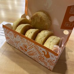 6 Biscuits