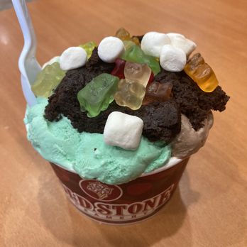 Cold Stone Creamery - Horrible dissaster, they don't mix in the MIX INS - Ice Cream & Frozen Yogurt Near Me - Yuma, Arizona Cold Stone Creamery - Horrible dissaster, they don't mix in the MIX INS - Ice Cream & Frozen Yogurt Near Me - Yuma, Arizona
