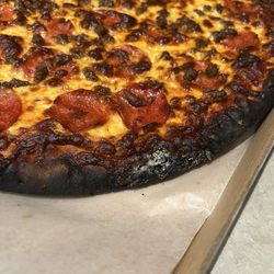 WildFire Pizza - Yum!