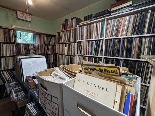 Little Red Book Shack by null