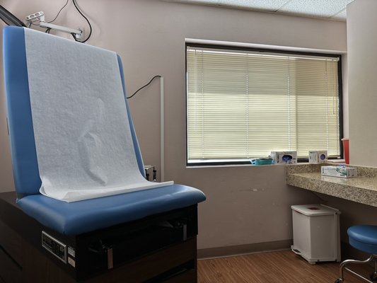 NEW MEXICO URGENT CARE WALKIN CLINIC 14 Photos 3111 Eubank Blvd NE