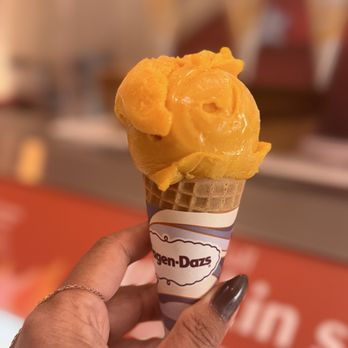 Häagen-Dazs - Mango - Desserts Near Me - Miami Beach, Florida Häagen-Dazs - Mango - Desserts Near Me - Miami Beach, Florida