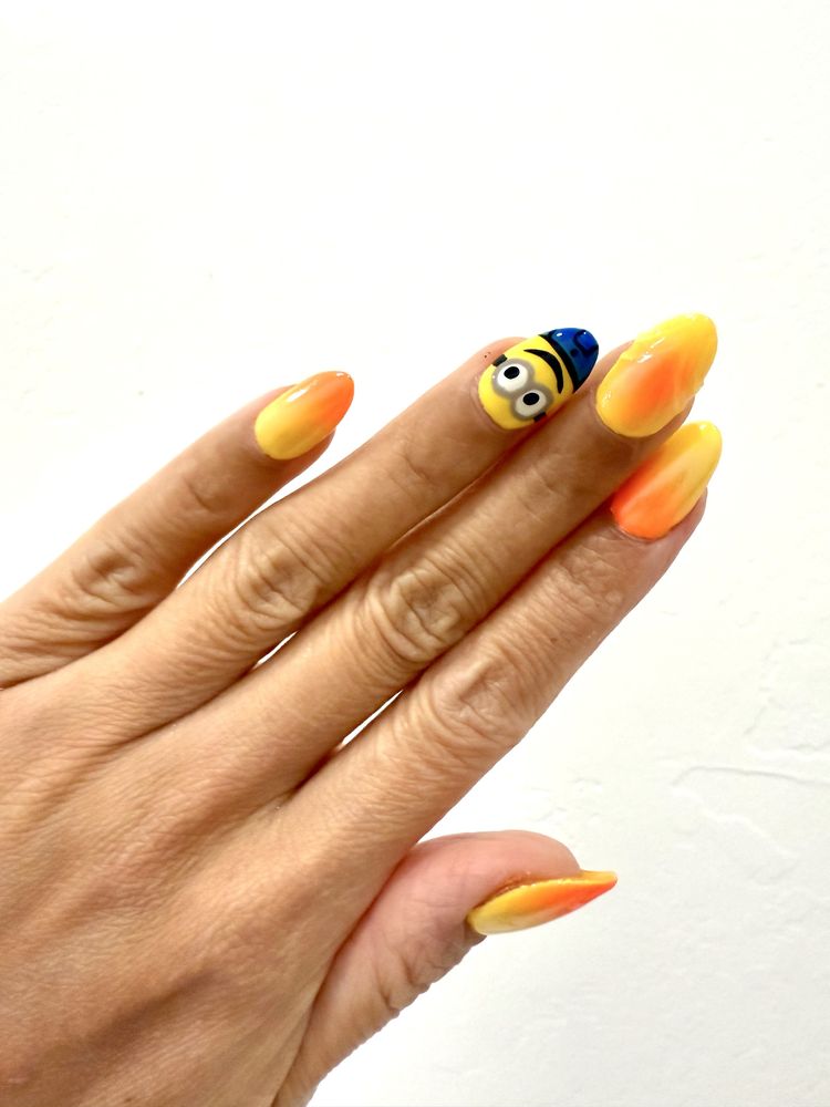 L'Amour Nail Boutique Logo