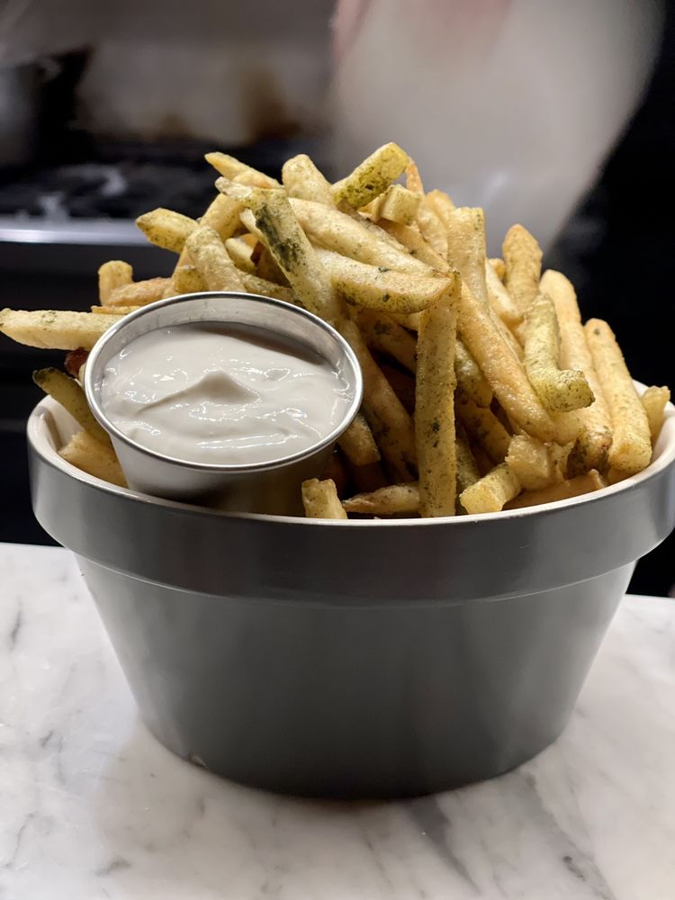 SCOTCH LODGE 423 Photos & 116 Reviews 215 SE 9th Ave, Portland, OR