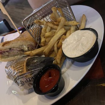 Willy McCoys - Cuban sandwich - Barbeque Near Me - Bloomington, Minnesota Willy McCoys - Cuban sandwich - Barbeque Near Me - Bloomington, Minnesota