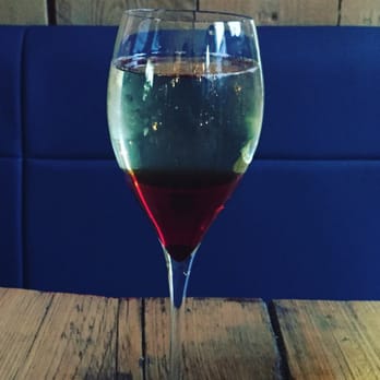 The Pickled Piglet - Bakewell fizz - Specialty Food Near Me - Birmingham, XWM