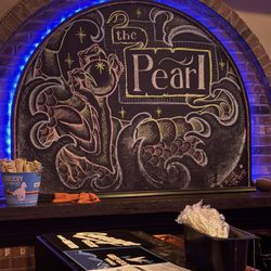 Pearl Sports Bar - The Pearl