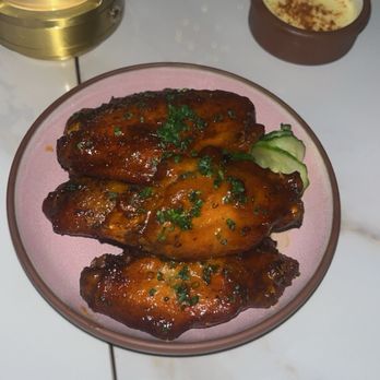 Las' Lap - Sticky wings - Caribbean Near Me - Miami Beach, Florida