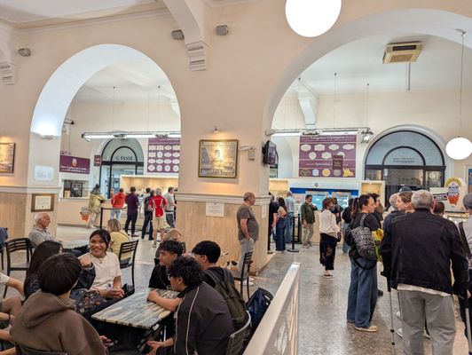 Gelateria Fassi - Gelato artigianale a Roma dal 1880 by null