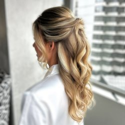 Uncommon Salon