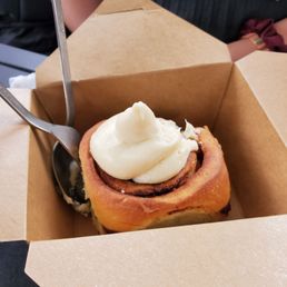Cinnamon roll