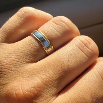 DIamonds N Colors - 18k Gold 95% Platinum  (Dawn educated me on this stuff as well!) - Jewelry Near Me - Las Vegas, Nevada