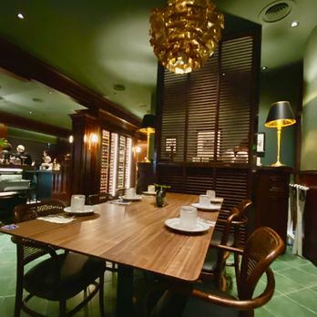 Star Leaf - Nice ambiance and seating - Asian Fusion Near Me - Pasadena, California Star Leaf - Nice ambiance and seating - Asian Fusion Near Me - Pasadena, California