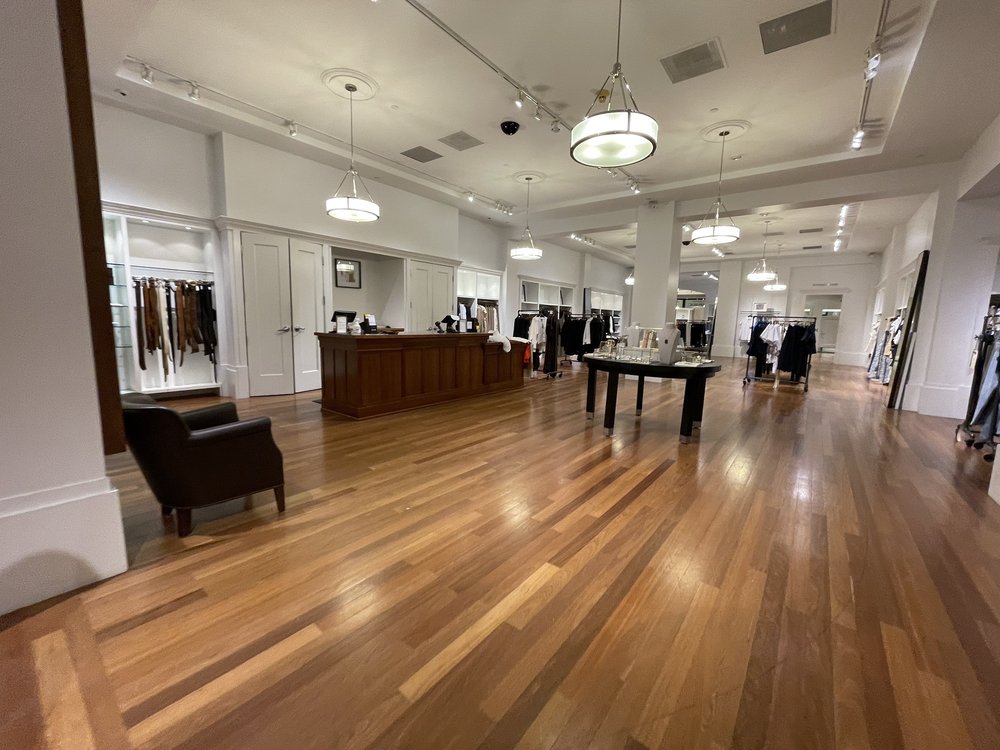 BANANA REPUBLIC Updated September 2024 10 Southdale Ctr, Edina