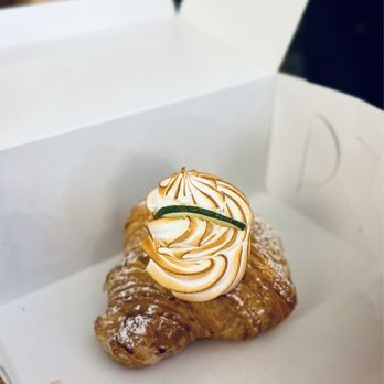 Vive La Tarte - Key lime croissant - Bakeries Near Me - San Francisco, California