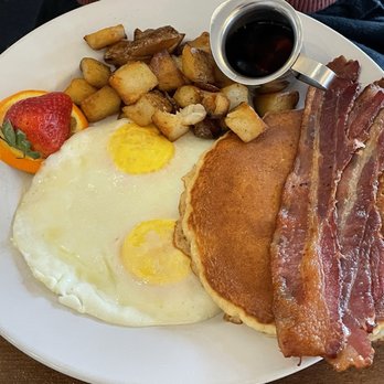 Cafe Jolie - Jolie's Mix w/ Pancake - Breakfast & Brunch Near Me - Alameda, California