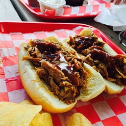 Pulled pork & chicken