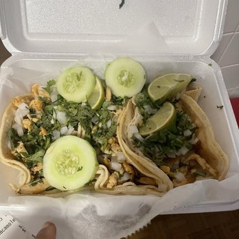 El Chapulin Mexican Restaurant - Chicken Tacos - Mexican Near Me - Upper Darby, Pennsylvania El Chapulin Mexican Restaurant - Chicken Tacos - Mexican Near Me - Upper Darby, Pennsylvania