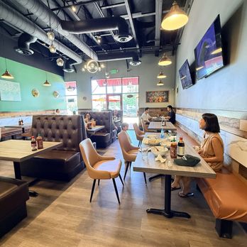 Basil Bistro - Interior - Chicken Wings Near Me - Chino Hills, California