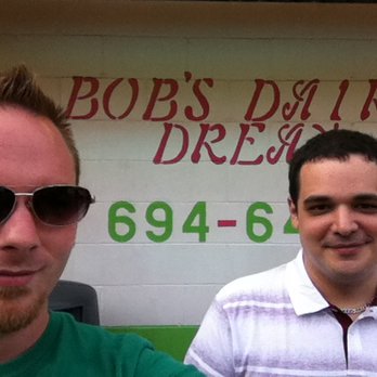 Bob's Dairy Dream - Ice Cream & Frozen Yogurt Near Me - East Peoria, Illinois