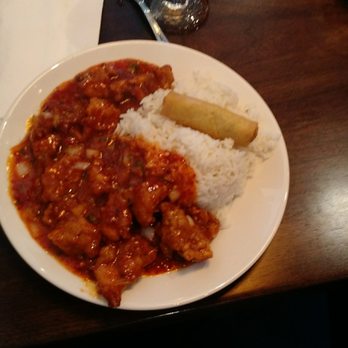 Taste of Hakka - Szechuan Chicken lunch special. For $8.95 at lunch you get a plate like this, plus a bowl of soup. - Hakka Near Me - Vaughan, Ontario Taste of Hakka - Szechuan Chicken lunch special. For $8.95 at lunch you get a plate like this, plus a bowl of soup. - Hakka Near Me - Vaughan, Ontario