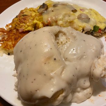 Yosemite Falls Cafe - My breakfast leftovers.Biscuit and gravy. Omelette and hash browns - American Near Me - Clovis, California