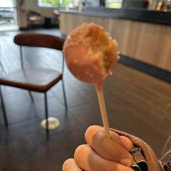 Starbucks - Yummy cake pop and excellent service