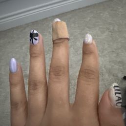 Frenchies Modern Nail Care New Braunfels: Ultimate Nail Beauty Spot