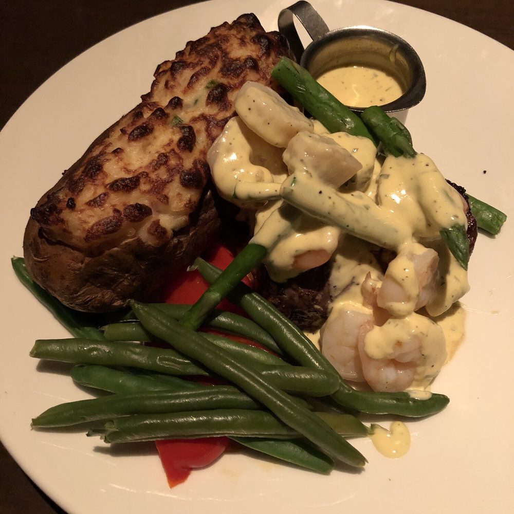 The Keg Steakhouse + Bar - Sirloin Oscar with an extra side of Baernaise sauce! SO AMAZING. - Steakhouses Near Me - Langley, British Columbia The Keg Steakhouse + Bar - Sirloin Oscar with an extra side of Baernaise sauce! SO AMAZING. - Steakhouses Near Me - Langley, British Columbia