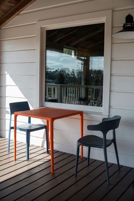 Bloom Roadside by null