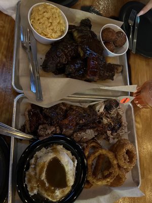 BBQ House Bar & Grill by null