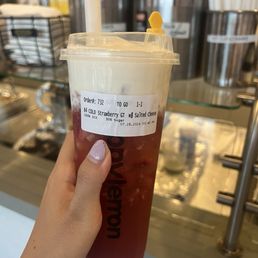 Strawberry Jasmine tea with salted cream