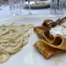The truffle cream sauce pasta is insanely delicious The truffle cream sauce pasta is insanely delicious
