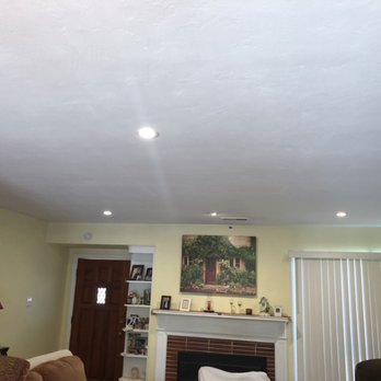 J Rivas Electric - Halo Recessed lighting In living room - Electricians Near Me J Rivas Electric - Halo Recessed lighting In living room - Electricians Near Me