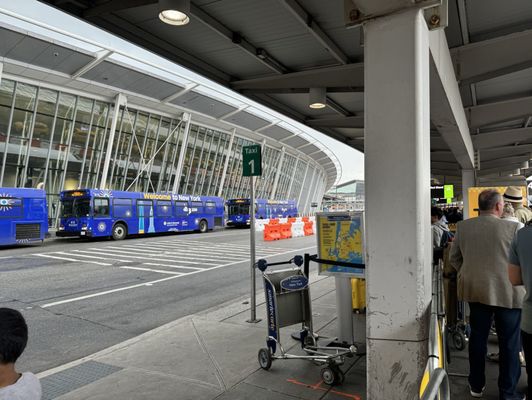 Terminal 4 by null