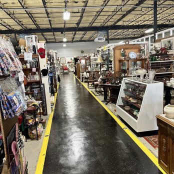 MISSISSIPPI ANTIQUE GALLERIA - Updated February 2026 - 27 Photos