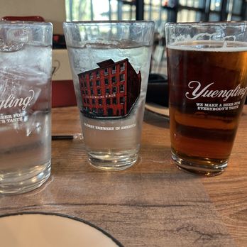 Yuengling - Nice place. I never realized how big this place is. Food was good, beer was even better. I had the Flight which was a great lunch beer. - Breweries Near Me - Tampa, Florida