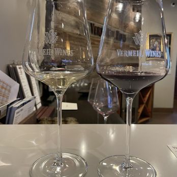 Vermeil Wines - Reserve tasting - Wine Tasting Room Near Me - Napa, California Vermeil Wines - Reserve tasting - Wine Tasting Room Near Me - Napa, California