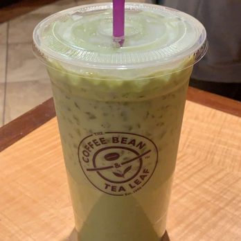 The Coffee Bean & Tea Leaf - 32oz Iced Matcha Latte with almond milk and Easy Ice - Coffee & Tea Near Me - Oxnard, California