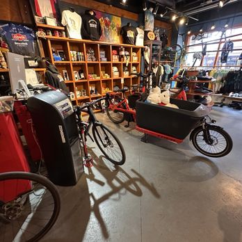Banff Cycle - Bike Rentals Near Me