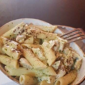 Bobs Weigh - Stephen's special, creamy chicken pesto pasta $10 - Cafes Near Me - Queenstown, OTA Bobs Weigh - Stephen's special, creamy chicken pesto pasta $10 - Cafes Near Me - Queenstown, OTA