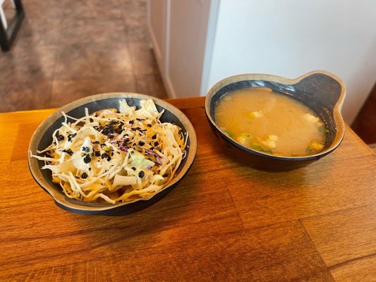 Kami Ramen by null
