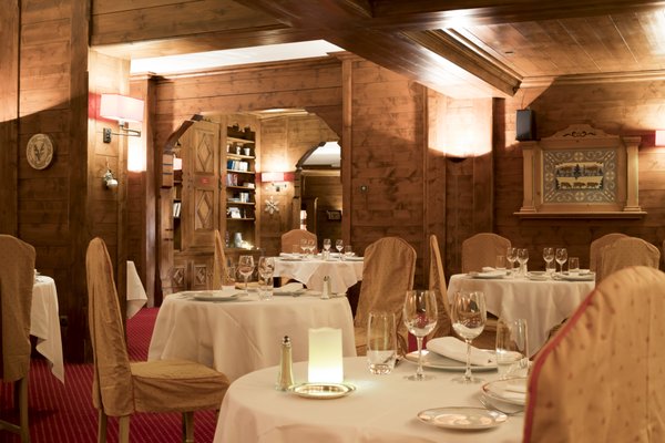 Hotel 4 Étoiles Le Mont Vallon Méribel by null