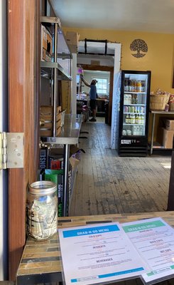 Photo of Kelley Farm Kitchen - Harpers Ferry, WV, US. One man band!