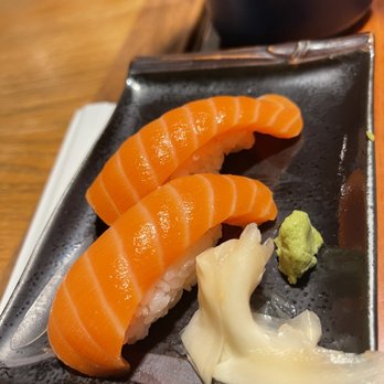 Chiba ken - Salmon nigiri - Sushi Bars Near Me - Honolulu, Hawaii Chiba ken - Salmon nigiri - Sushi Bars Near Me - Honolulu, Hawaii