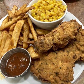Sauce Boss Southern Kitchen - Fried Chicken with Spiced Corn and Fries - Southern Near Me - Draper, Utah Sauce Boss Southern Kitchen - Fried Chicken with Spiced Corn and Fries - Southern Near Me - Draper, Utah